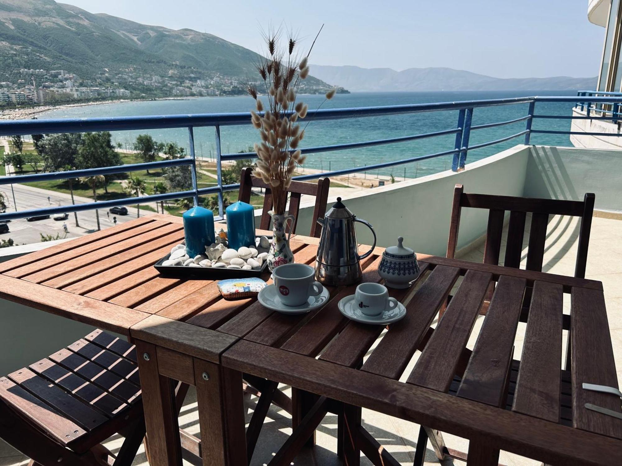 Casa Con Vista Mare Apartment Vlore Bagian luar foto